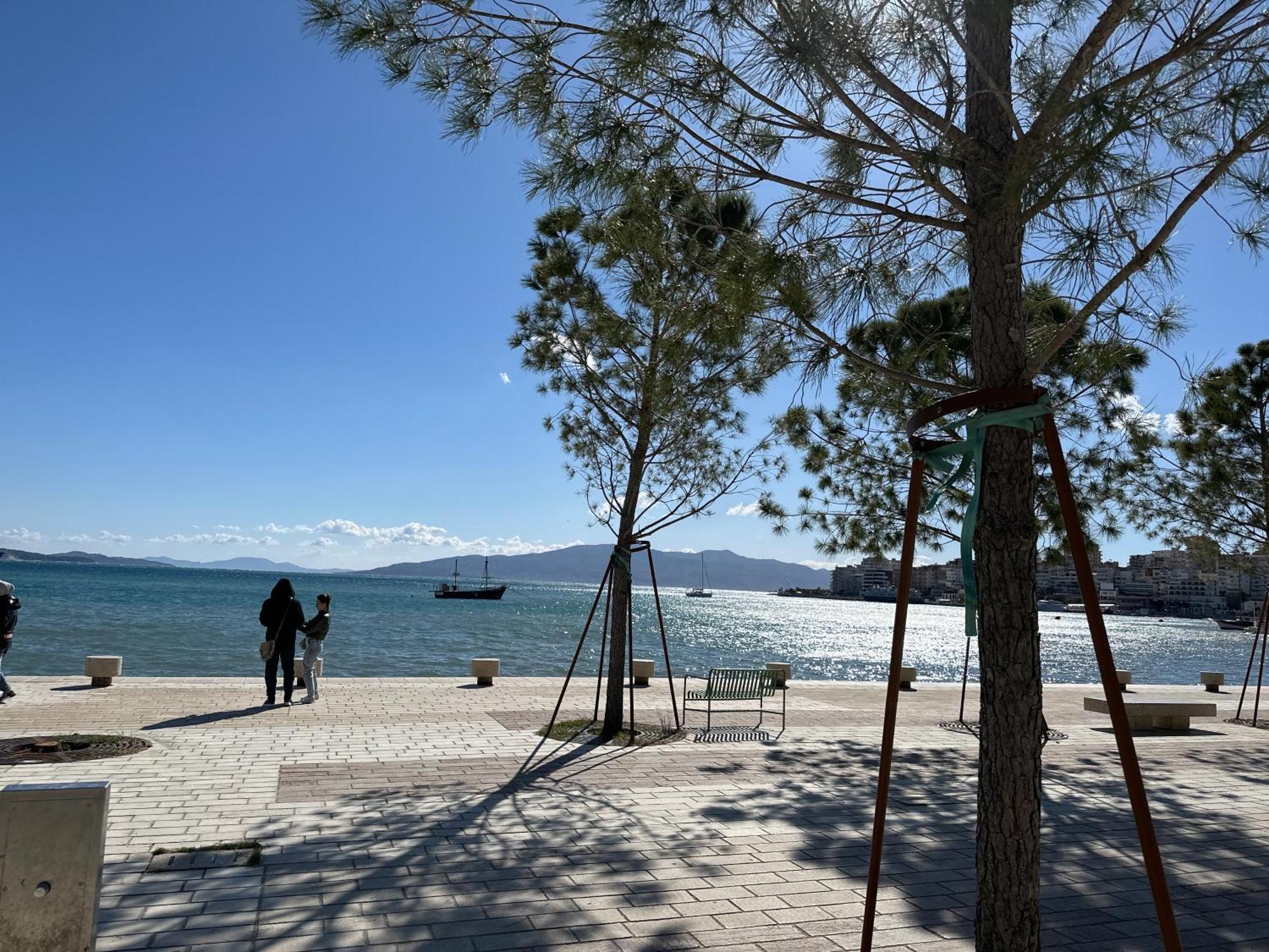 Comfort Apartments Promenade Sarandë Exterior foto